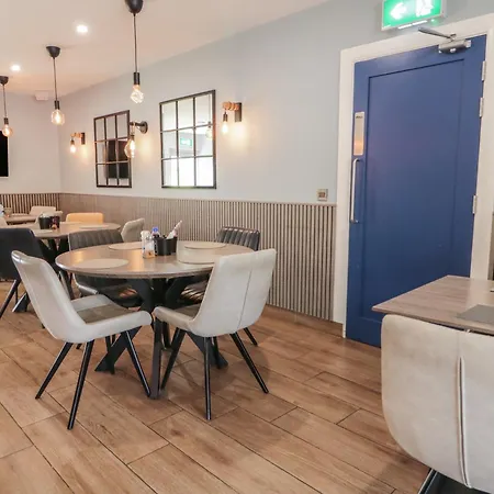 Number 1 Dome * Doirí Beaga