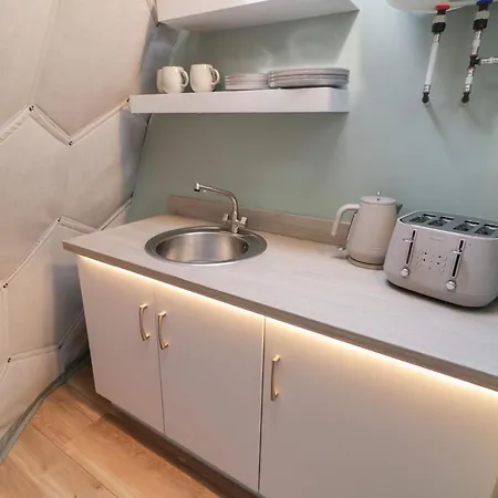 Number 1 Dome 펜션 *