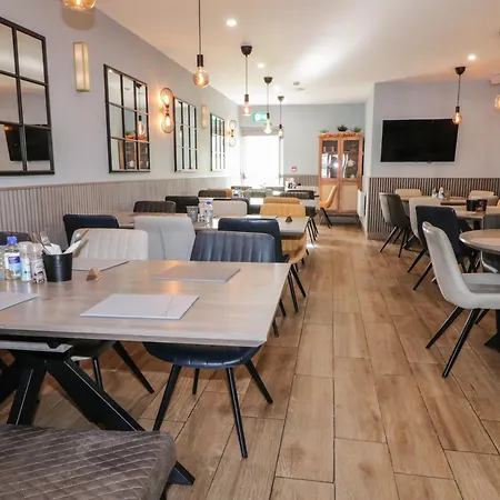 Number 1 Dome Doirí Beaga