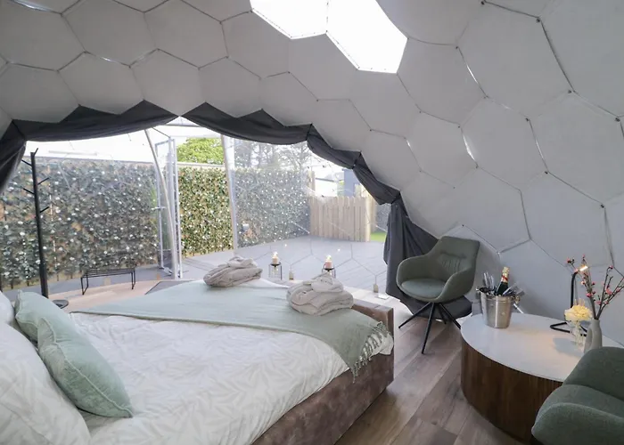 Number 1 Dome * Doirí Beaga